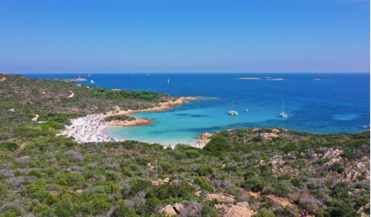 Celeste Central Apartment In Porto Rotondo With Private Parking Eksteriør billede