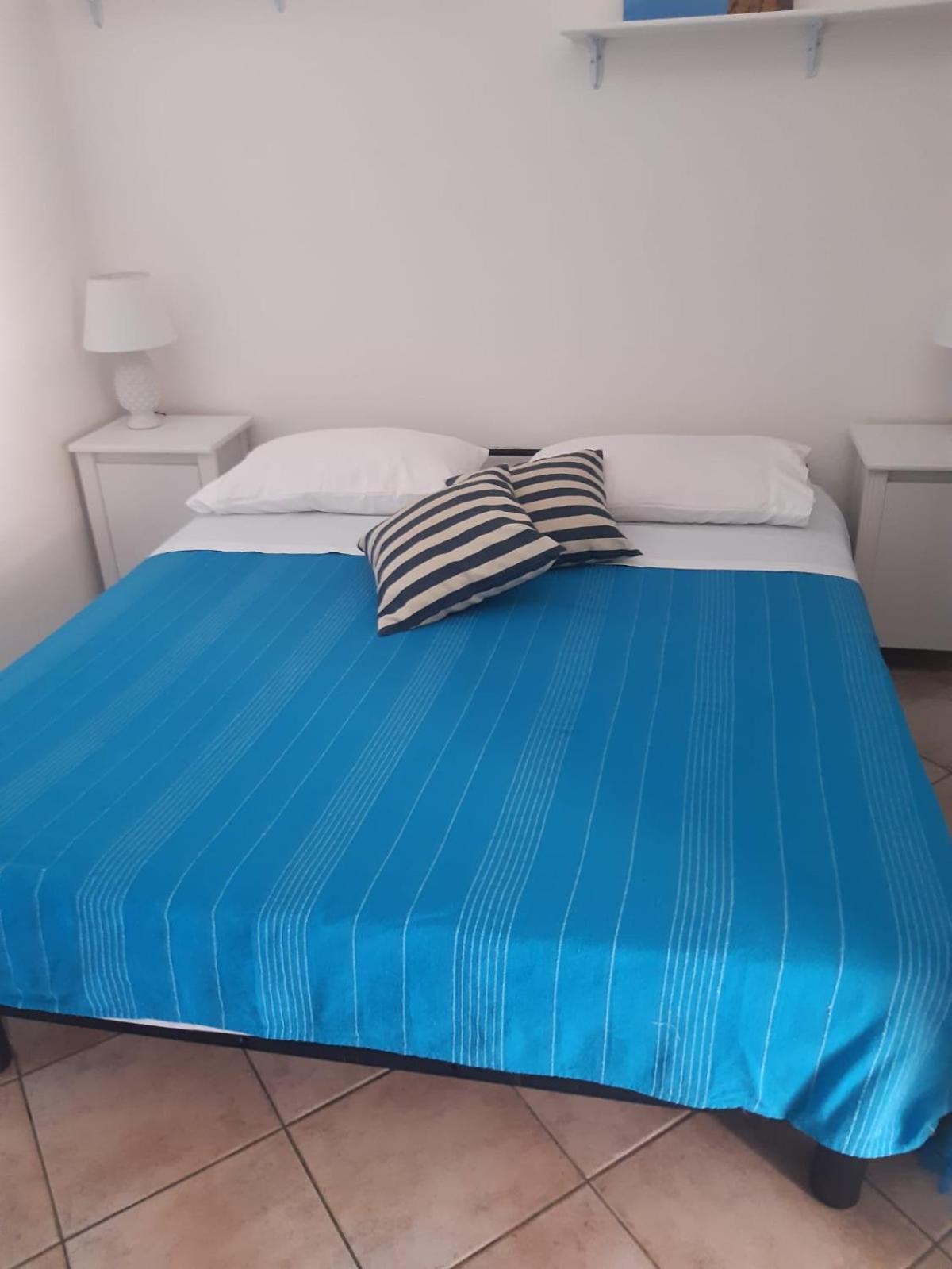 Celeste Central Apartment In Porto Rotondo With Private Parking Eksteriør billede