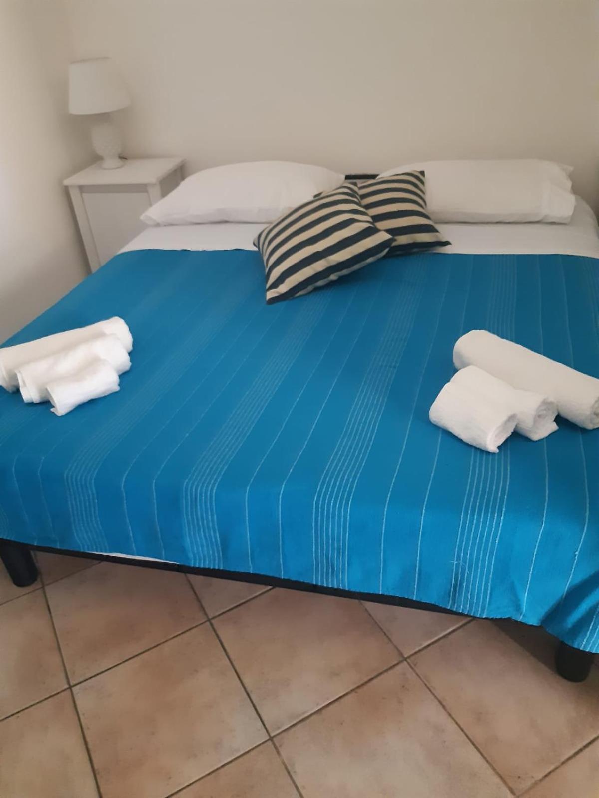 Celeste Central Apartment In Porto Rotondo With Private Parking Eksteriør billede